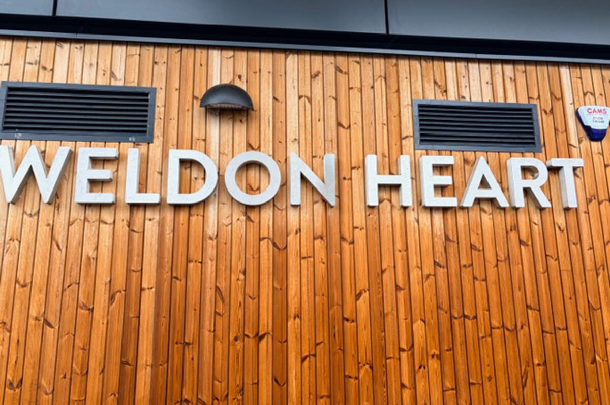Weldon Rach Sign Weldon Heart - Ebbsfleet Garden City Trust